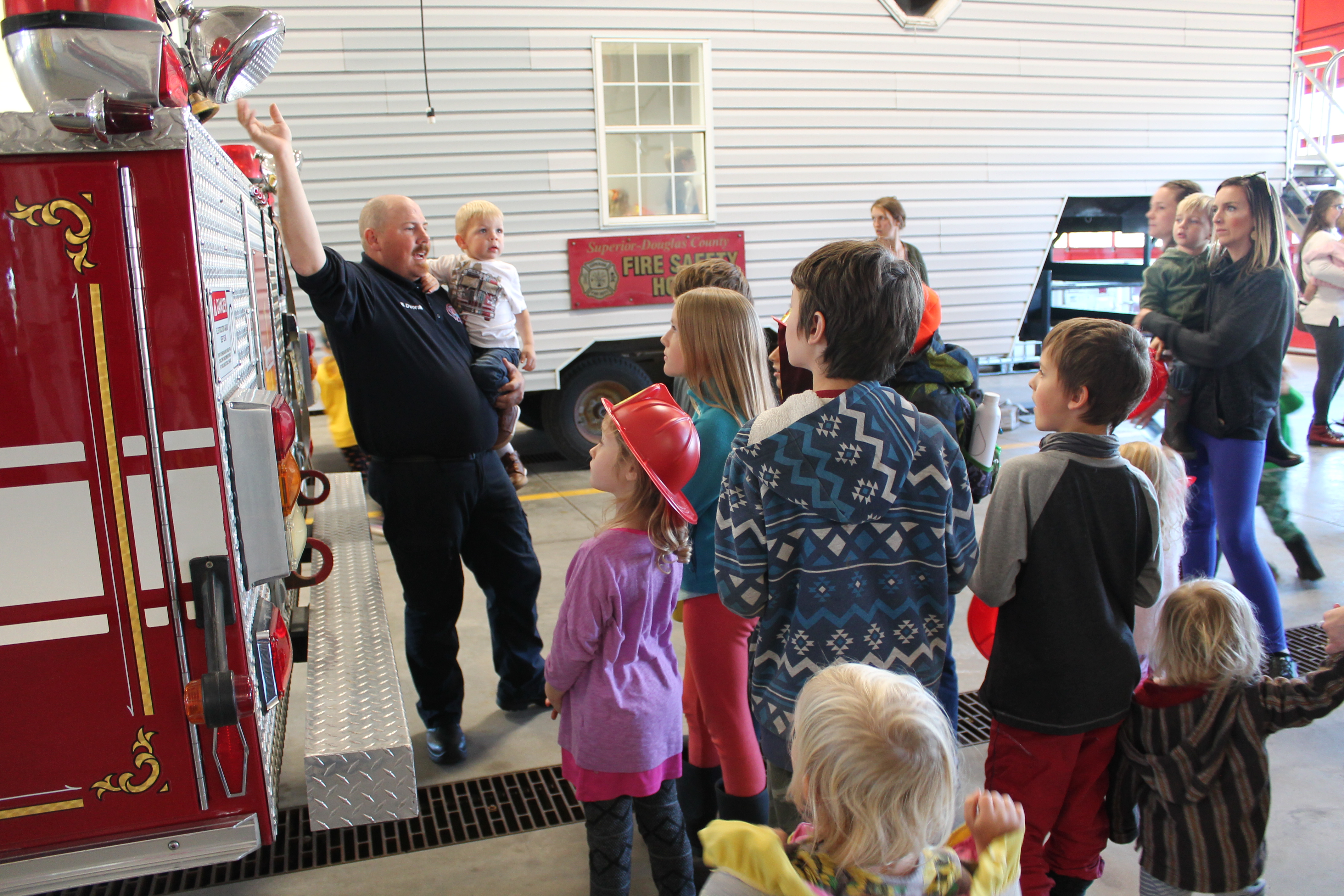 Superior firefighters offer training for home-schooled students - Vimarsana News
